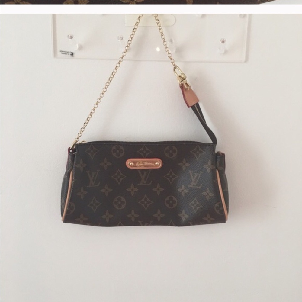 Louis Vuitton purse